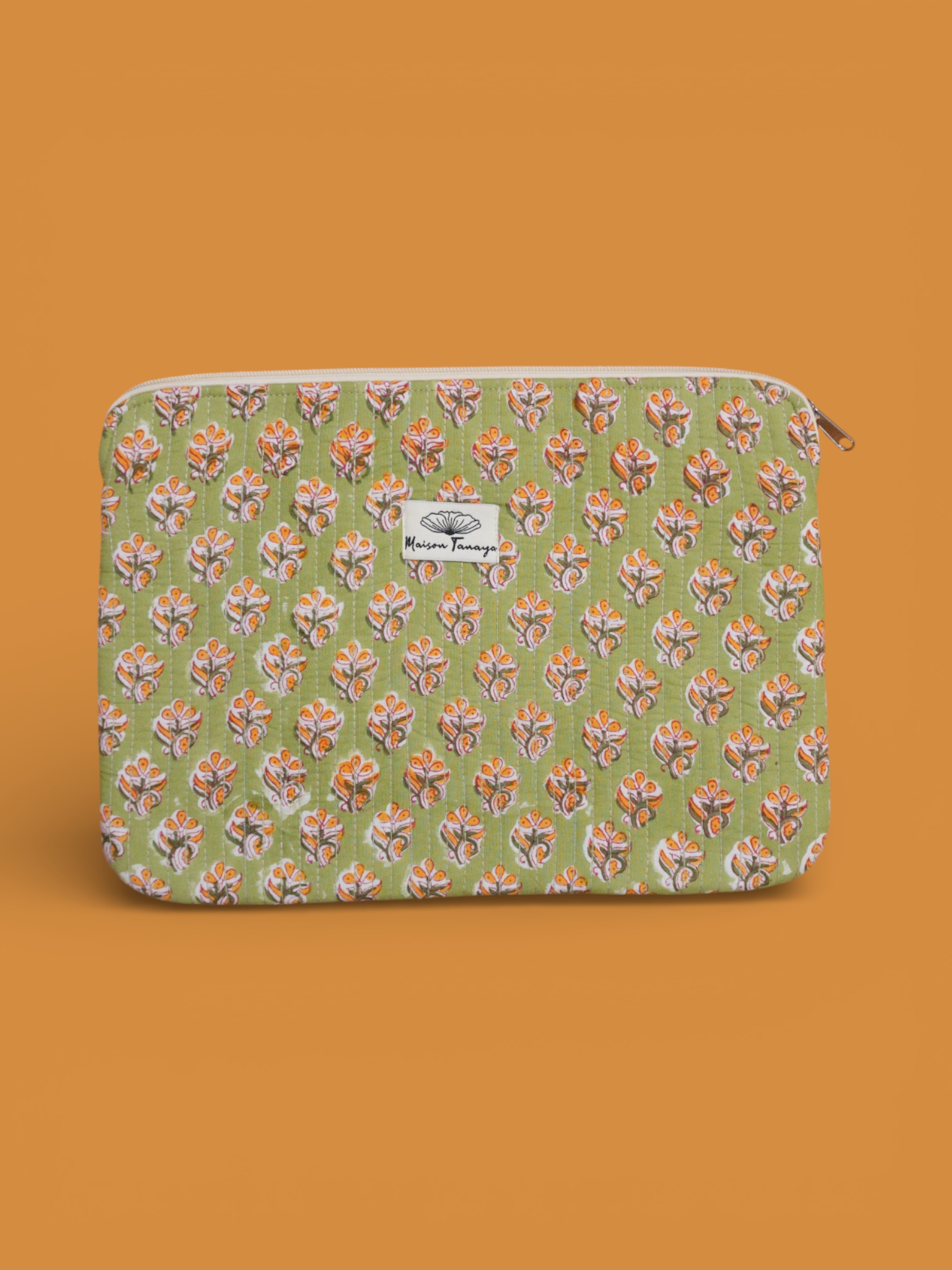 Soft Green Mani Pouch